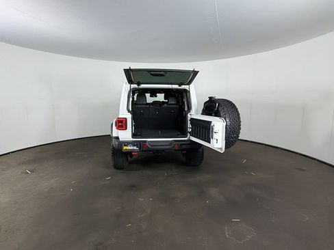 Used 2024 Jeep Wrangler Unlimited Rubicon AWD/4WD image 26