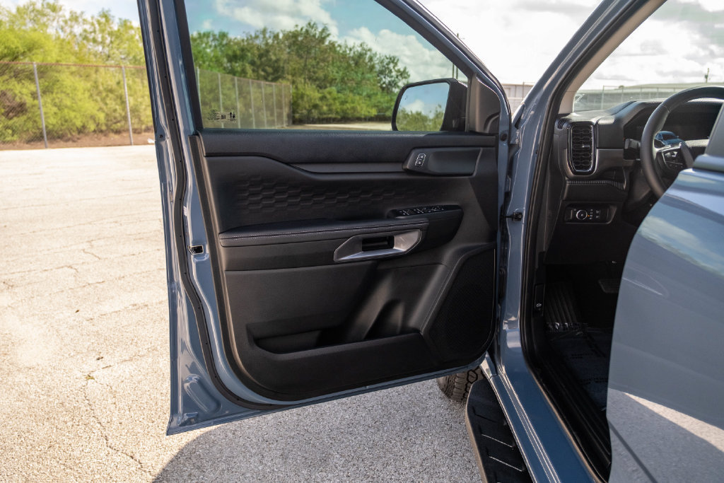 Certified 2025 Ford Ranger XLT RWD image 11