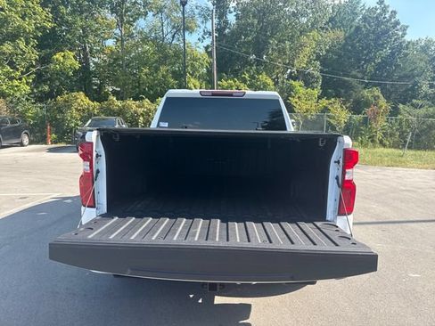Used 2025 Chevrolet Silverado 1500 RST w/ Dark Appearance Package AWD/4WD image 9