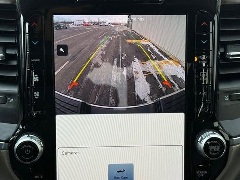 Used 2024 RAM 3500 Laramie image 18