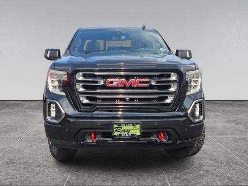 Used 2020 GMC Sierra 1500 AT4 w/ AT4 Premium Package AWD/4WD image 2