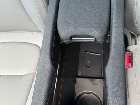 Used 2018 Honda Civic LX image 27