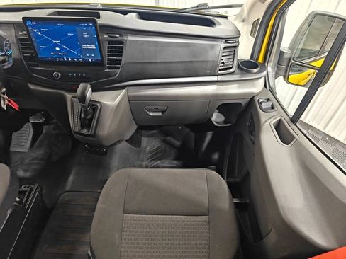 Used 2022 Ford Transit 250 148 High Roof Extended w/ Parcel Delivery Package RWD image 21