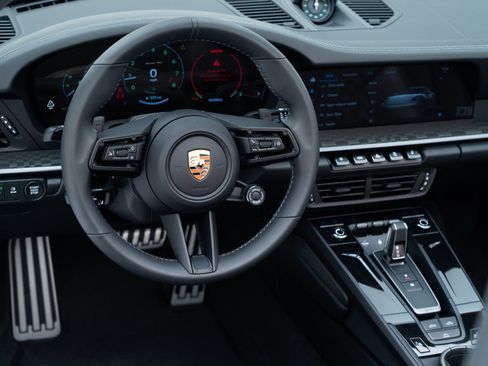 Certified 2026 Porsche 911 GTS image 22