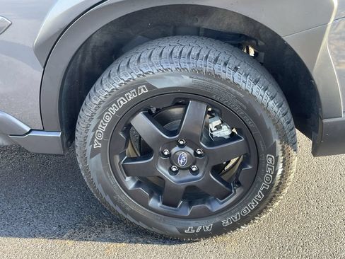 Certified 2025 Subaru Outback Wilderness AWD/4WD image 8