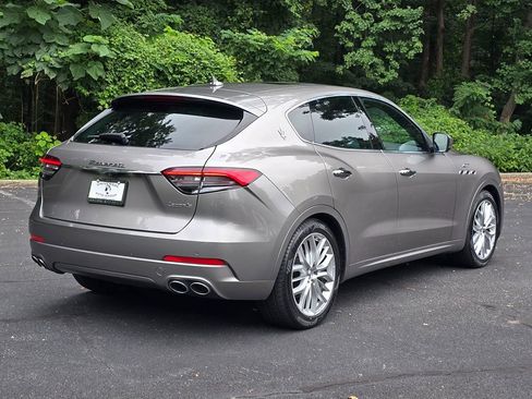 Used 2022 Maserati Levante GT image 6