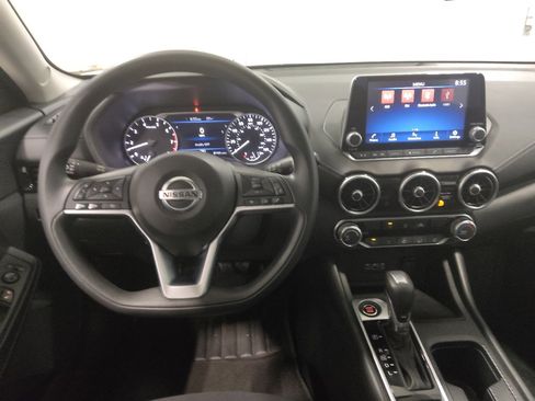 Used 2023 Nissan Sentra SV FWD image 22