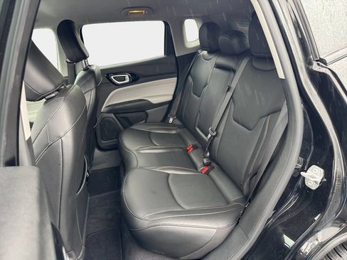 Used 2022 Jeep Compass Limited AWD/4WD image 20