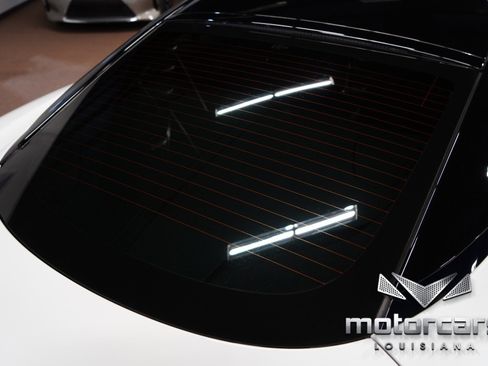 Used 2018 Aston Martin DB11 Coupe image 17