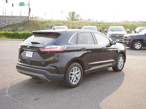 Certified 2024 Ford Edge SEL AWD/4WD image 6