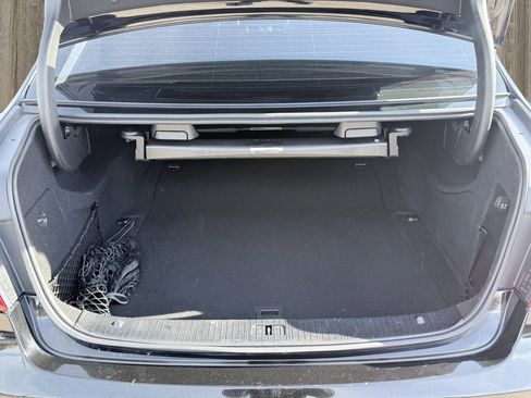 Used 2014 Mercedes-Benz E 350 Sedan image 65