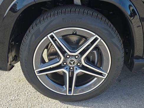 New 2026 Mercedes-Benz GLS 450 4MATIC image 7
