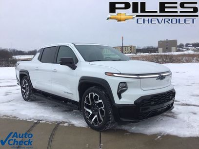 Used 2025 Chevrolet Silverado EV RST