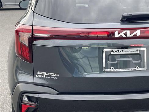 New 2026 Kia Seltos S image 10