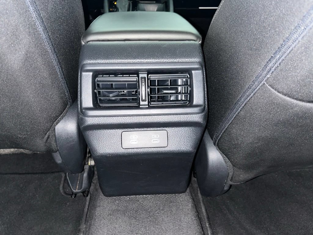 Used 2025 Honda Accord Sport image 30