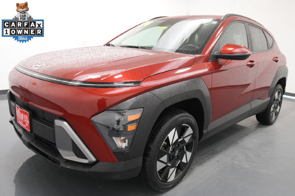 Used 2024 Hyundai Kona SEL AWD/4WD image 3