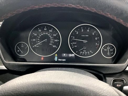 Used 2018 BMW 330i image 25