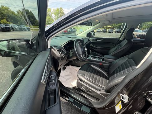 Used 2024 Ford Edge SEL w/ Convenience Package AWD/4WD image 13