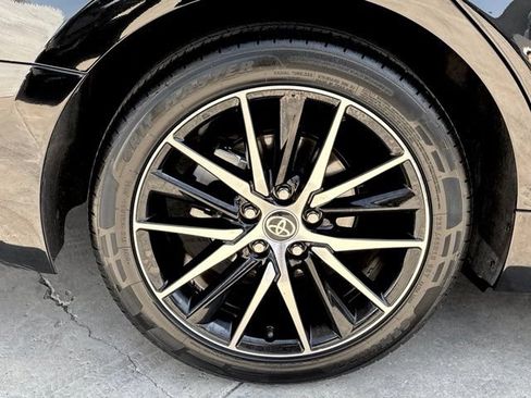 Used 2024 Toyota Camry SE FWD image 30