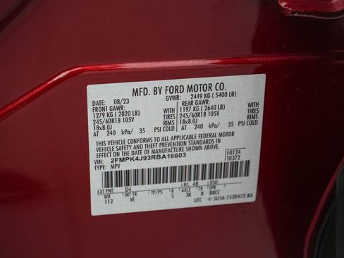 Certified 2024 Ford Edge SEL w/ Convenience Package image 24