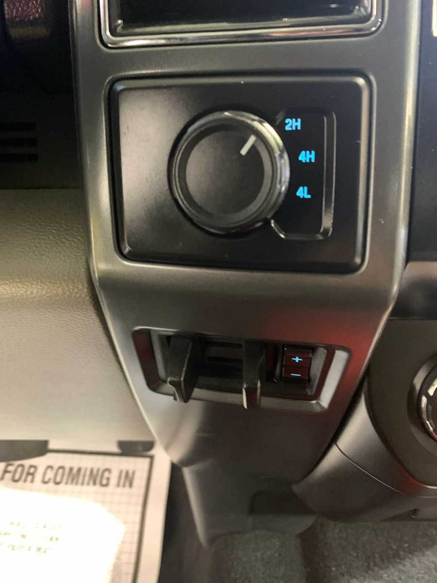 Used 2020 Ford F550 4x4 Crew Cab Super Duty image 8