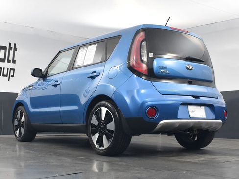 Certified 2017 Kia Soul + w/ Designer's Package FWD image 20