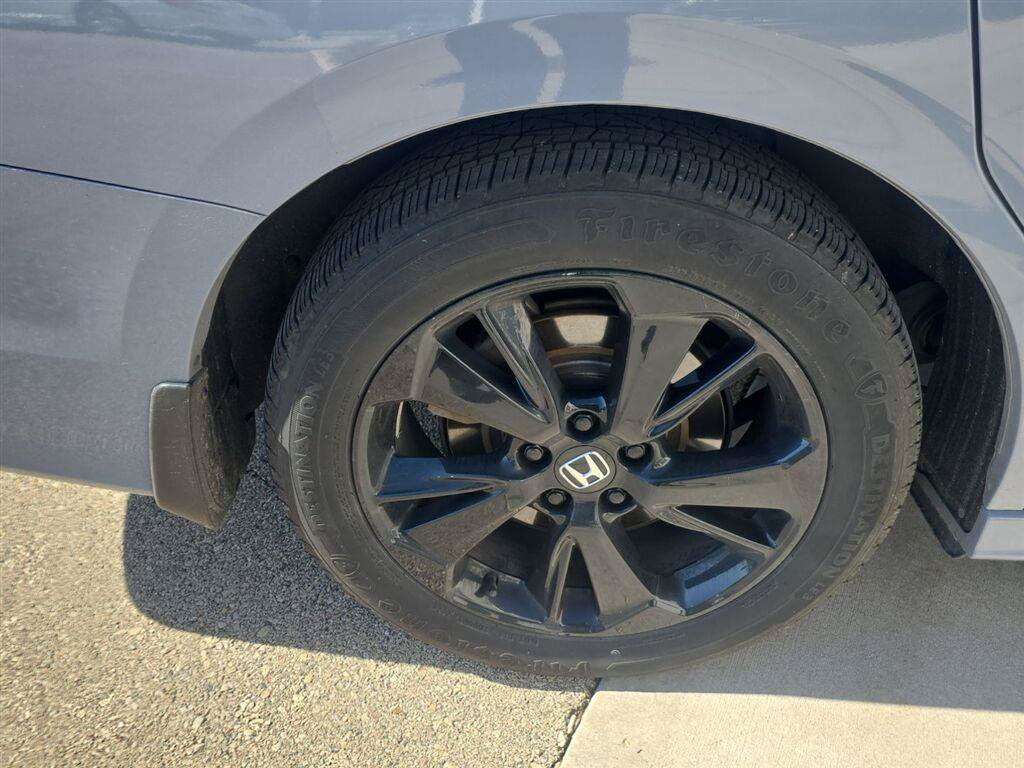 Used 2023 Honda Odyssey Sport image 16