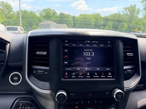 Used 2020 RAM 1500 Big Horn AWD/4WD image 24