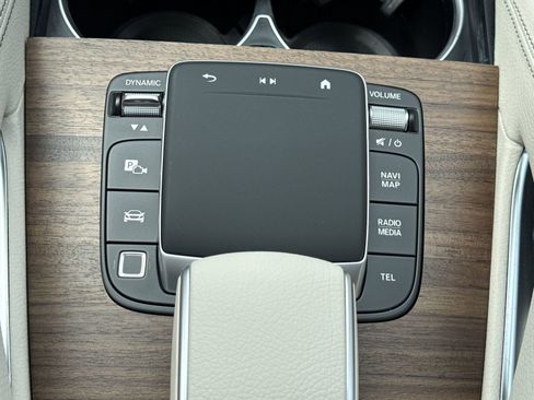 New 2026 Mercedes-Benz GLE 350 4MATIC image 31