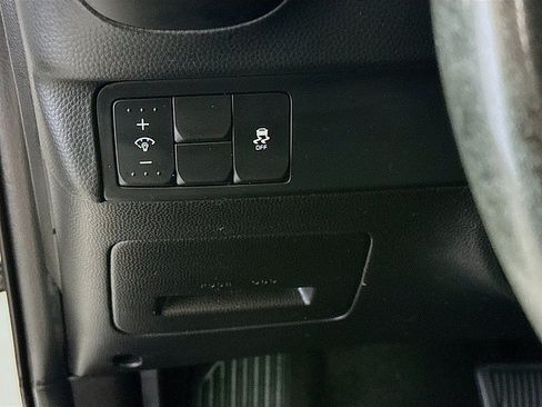 Used 2018 Kia Soul FWD image 10
