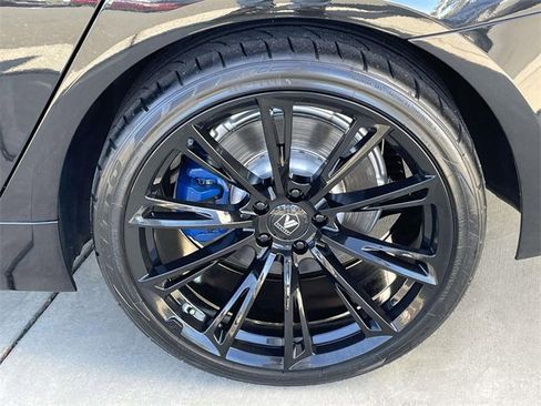 Used 2018 BMW 530i xDrive w/ Premium Package image 11