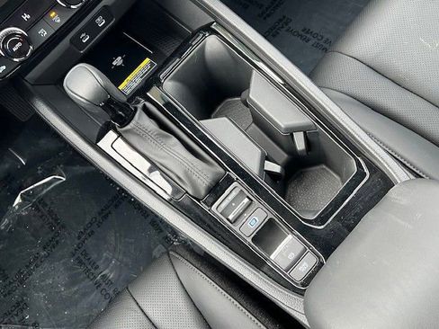 Used 2025 Honda Accord EX-L image 24