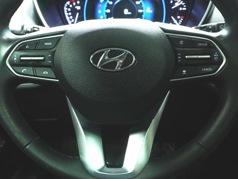 Used 2019 Hyundai Santa Fe AWD image 18