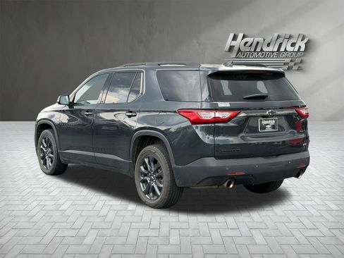 Used 2021 Chevrolet Traverse RS FWD image 9