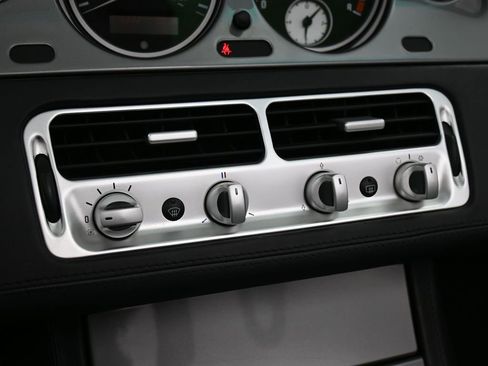 Used 2001 BMW Z8 image 21