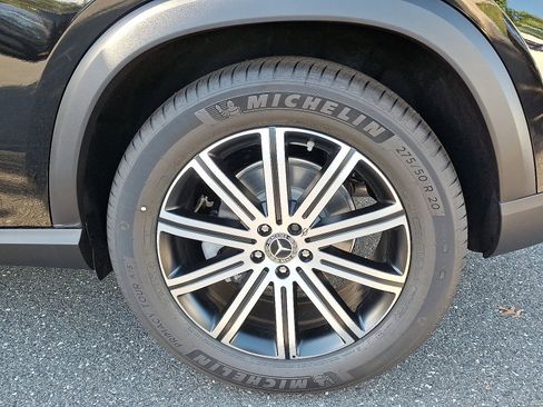 New 2026 Mercedes-Benz GLE 350 4MATIC image 5