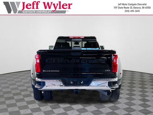 New 2026 Chevrolet Silverado 3500 LTZ w/ LTZ Convenience Package image 30