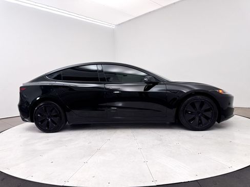 Used 2025 Tesla Model 3 Long Range AWD/4WD image 42