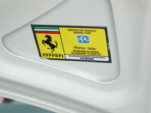 Certified 2025 Ferrari Roma Spider RWD image 38