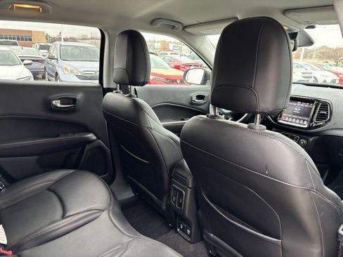 Used 2021 Jeep Compass Limited image 27