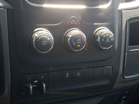 Used 2013 RAM 1500 Express AWD/4WD image 16