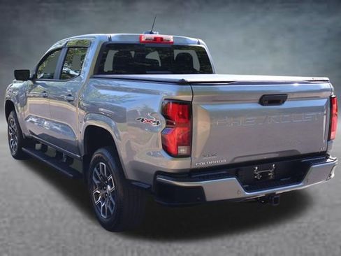 Used 2024 Chevrolet Colorado LT w/ LT Convenience Package III AWD/4WD image 21