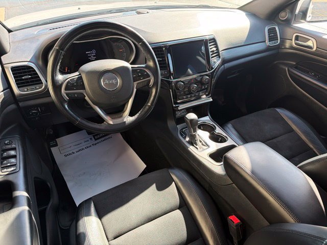 Certified 2021 Jeep Grand Cherokee Laredo X AWD/4WD image 27