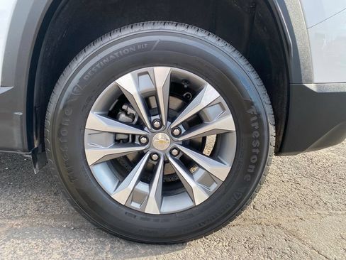 Used 2025 Chevrolet Equinox LT FWD image 21
