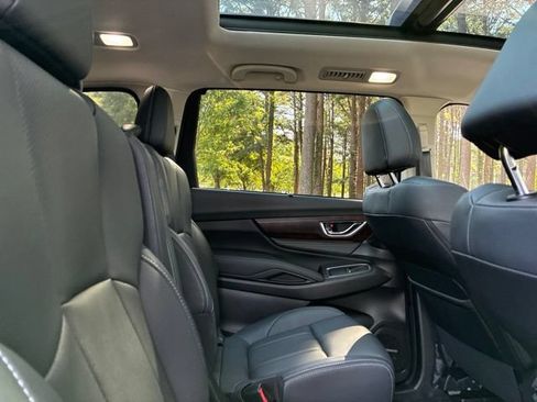 Used 2023 Subaru Ascent Touring AWD/4WD image 24