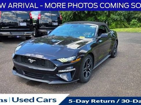 Used 2022 Ford Mustang Premium w/ Equipment Group 201A RWD image 3