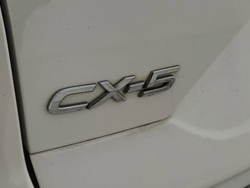 Used 2018 MAZDA CX-5 Sport FWD image 13