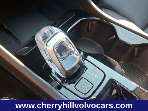 New 2026 Volvo XC40 B5 Plus w/ Protection Package Premier image 15