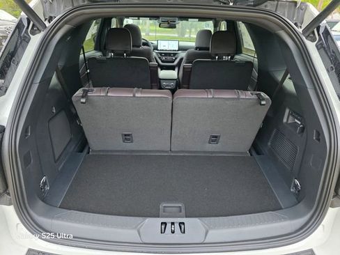 New 2026 Ford Explorer Platinum image 33