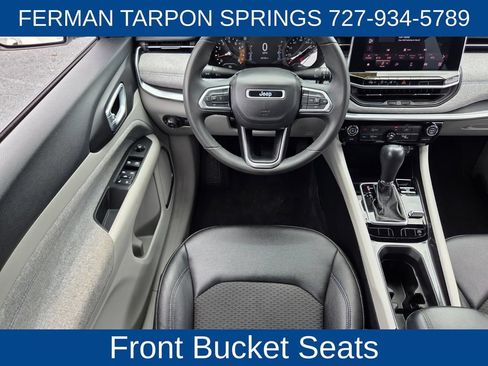 Used 2024 Jeep Compass Latitude AWD/4WD image 17